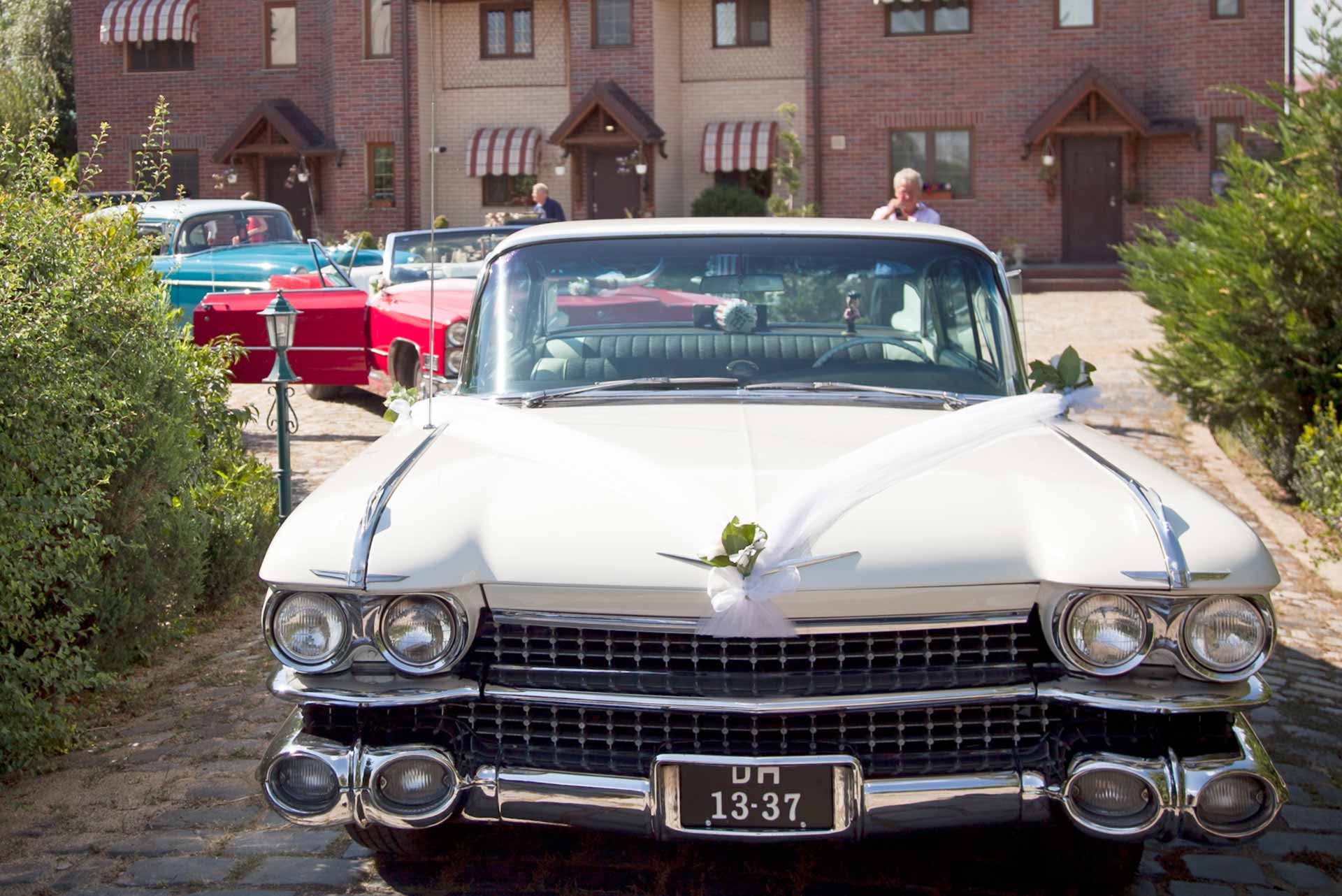 Mașină de epocă Cadillac DeVille, 1959